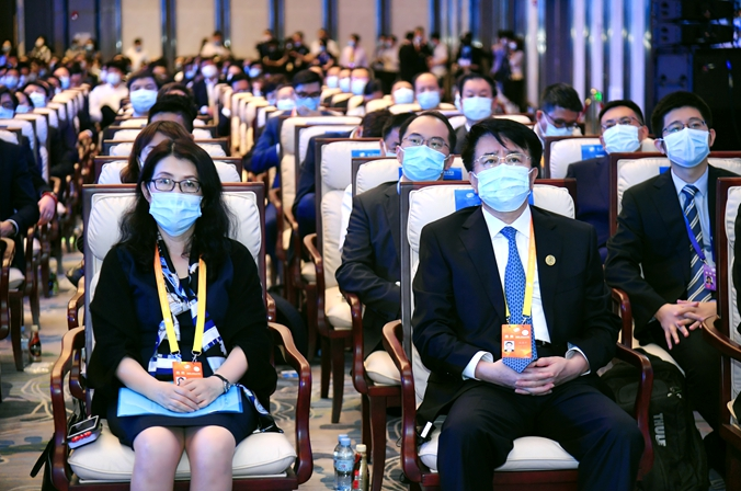 Multinationals play key role in building an open world economy